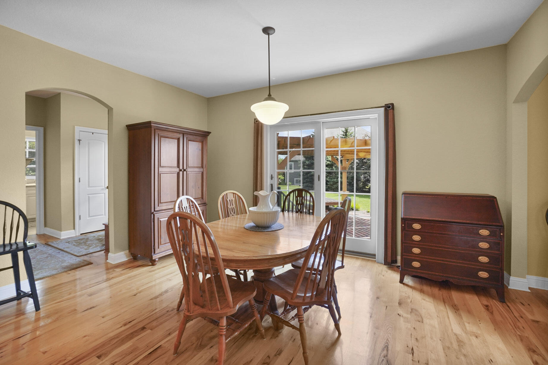 N75W24615 Overland Road Sussex, WI 53089 - Photo 16 of 44 Dining Area