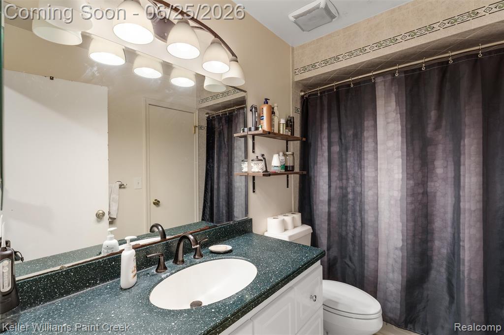 6459 East Potter Road Davison, MI 48423 - Photo 15 of 22