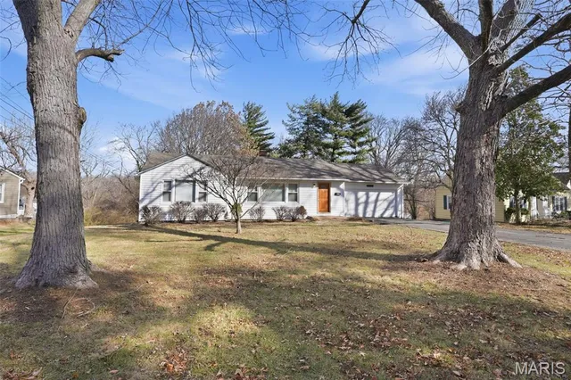 $119,900 | 613 Plantmore Drive, St. Louis, MO 63135