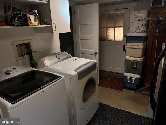506 Trinity Place Ambler, PA 19002 - Photo 29 of 29 a utility room with dryer and washer