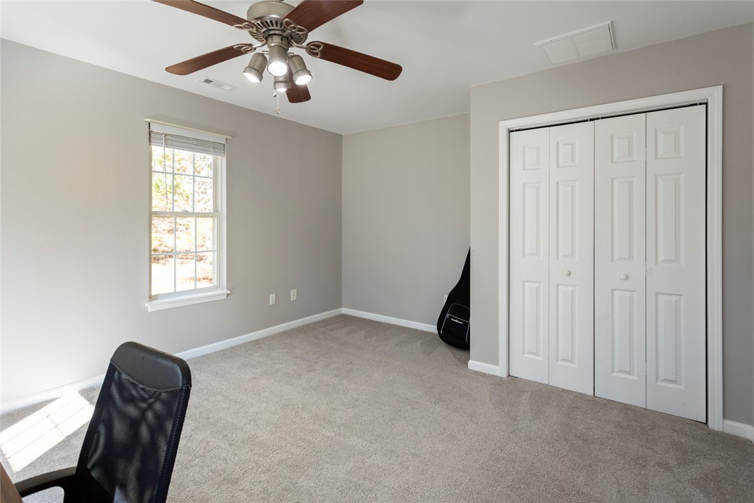 144 Hickory Cove Road Seneca, SC 29672 - Photo 28 of 40 Gallery Image 28