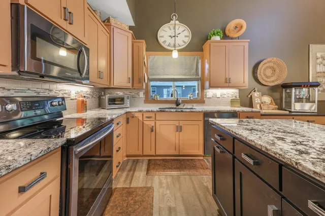 $509,900 | 3321 12th Avenue North, Sartell, MN 56377