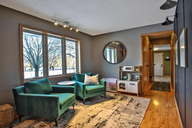 $392,700 | 303 24th Street Northwest, Austin, MN 55912