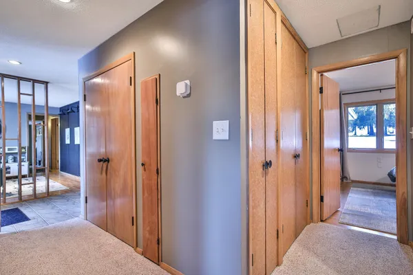 $385,735 | 303 24th Street Northwest, Austin, MN 55912