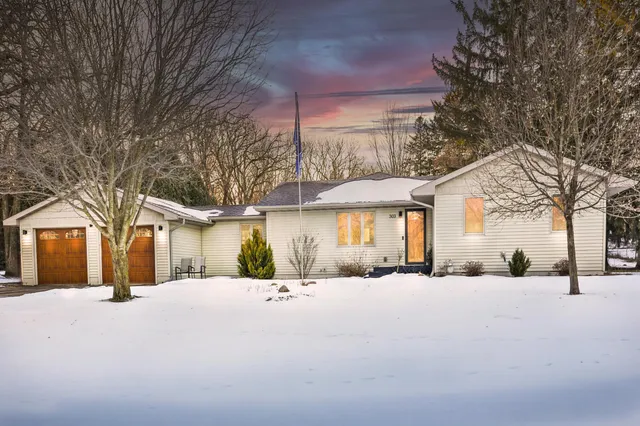 $392,700 | 303 24th Street Northwest, Austin, MN 55912