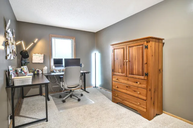 $392,700 | 303 24th Street Northwest, Austin, MN 55912