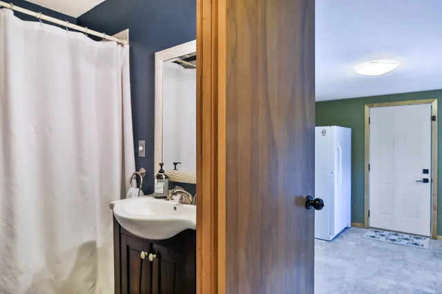 $392,700 | 303 24th Street Northwest, Austin, MN 55912