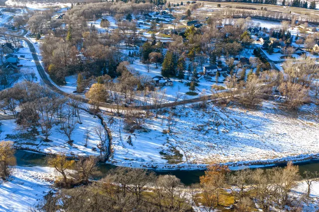 $392,700 | 303 24th Street Northwest, Austin, MN 55912