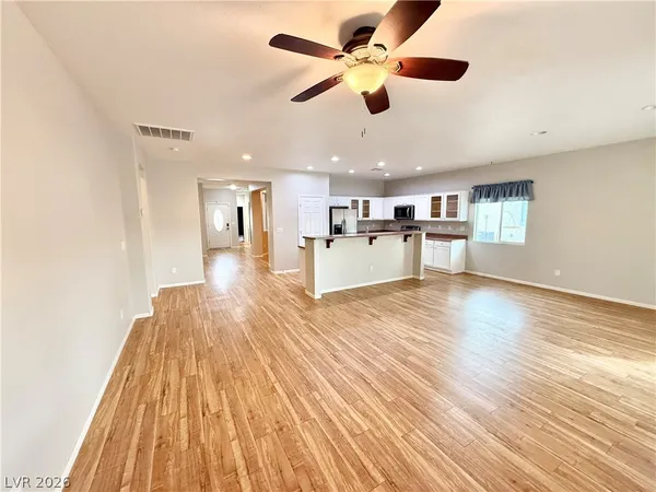 $2,000 | 4953 Monte Penne Way, Pahrump, NV 89061