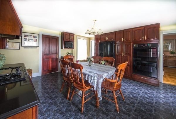151 Center Road Dudley, MA 01571 - Photo 10 of 30 Gallery Image 10