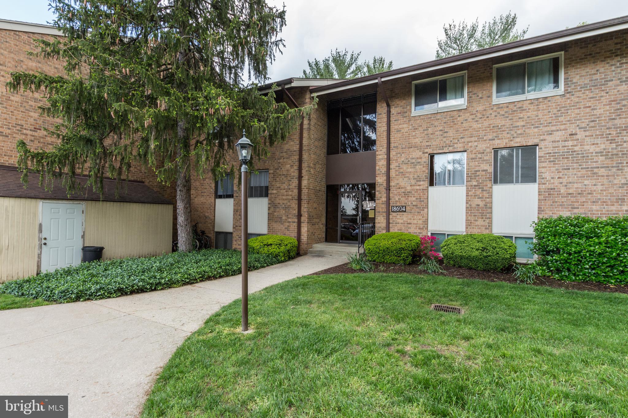 18604 Walkers Choice Road, Unit 1, Montgomery Village, MD 20886 Compass