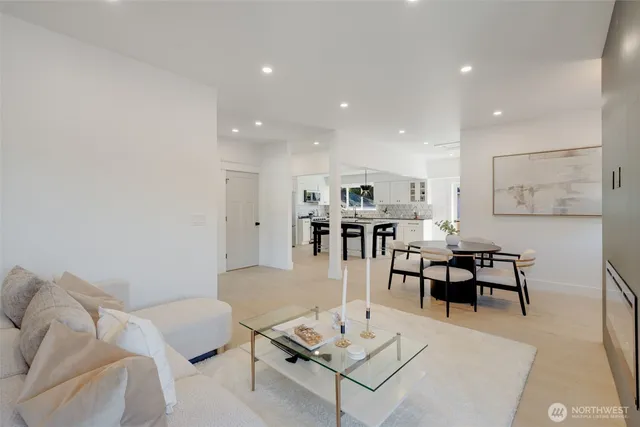 $799,000 | 4205 5th Avenue Northwest, Seattle, WA 98107