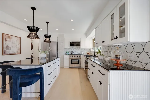 $799,000 | 4205 5th Avenue Northwest, Seattle, WA 98107