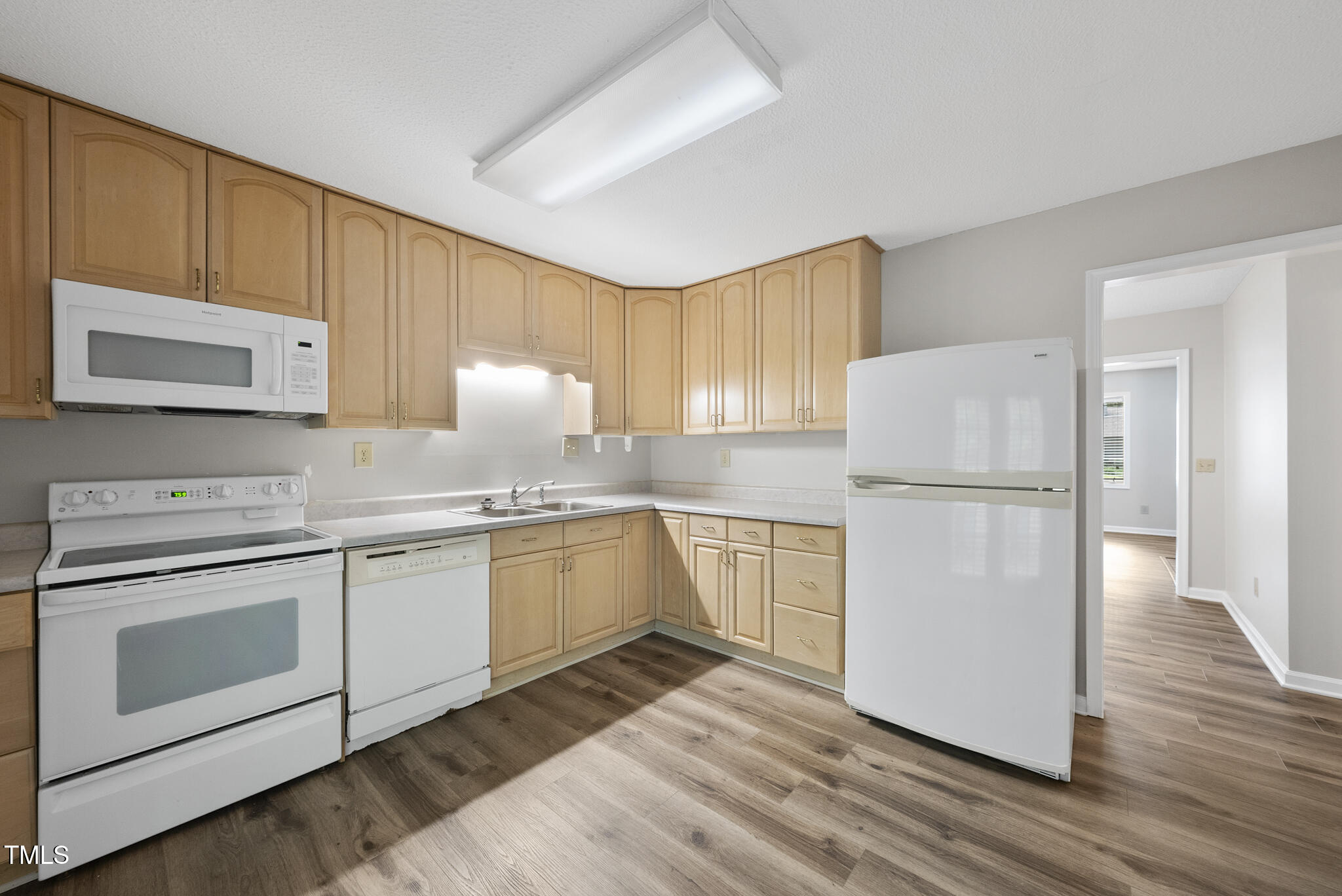 7926 Brown Bark Place Raleigh, NC 27615 - Photo 16 of 22 DSC07075