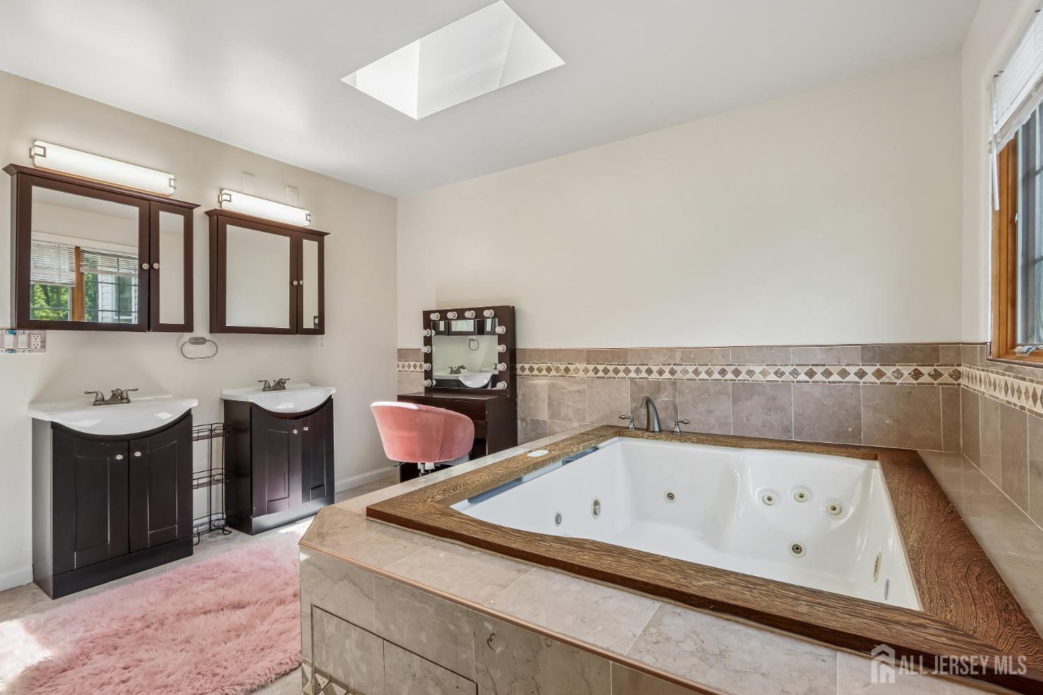 266 Fresh Ponds Road Monroe Township, NJ 08831 - Photo 13 of 34