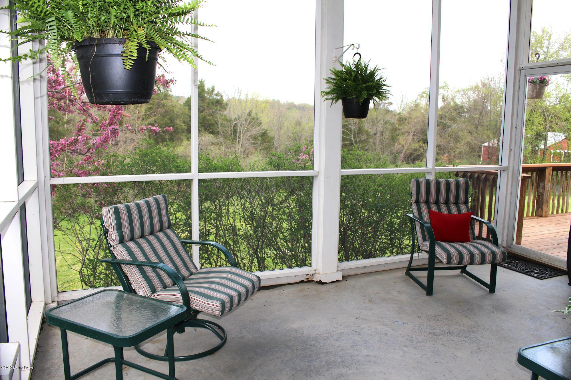 15601 Deer Run Road Louisville, KY 40299 - Photo 36 of 51 screenporch1