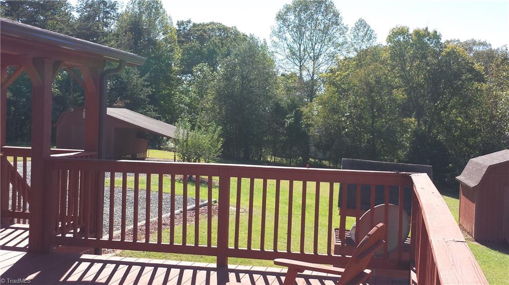 1060 Rocky Knob Road King, NC 27021 - Photo 22 of 26