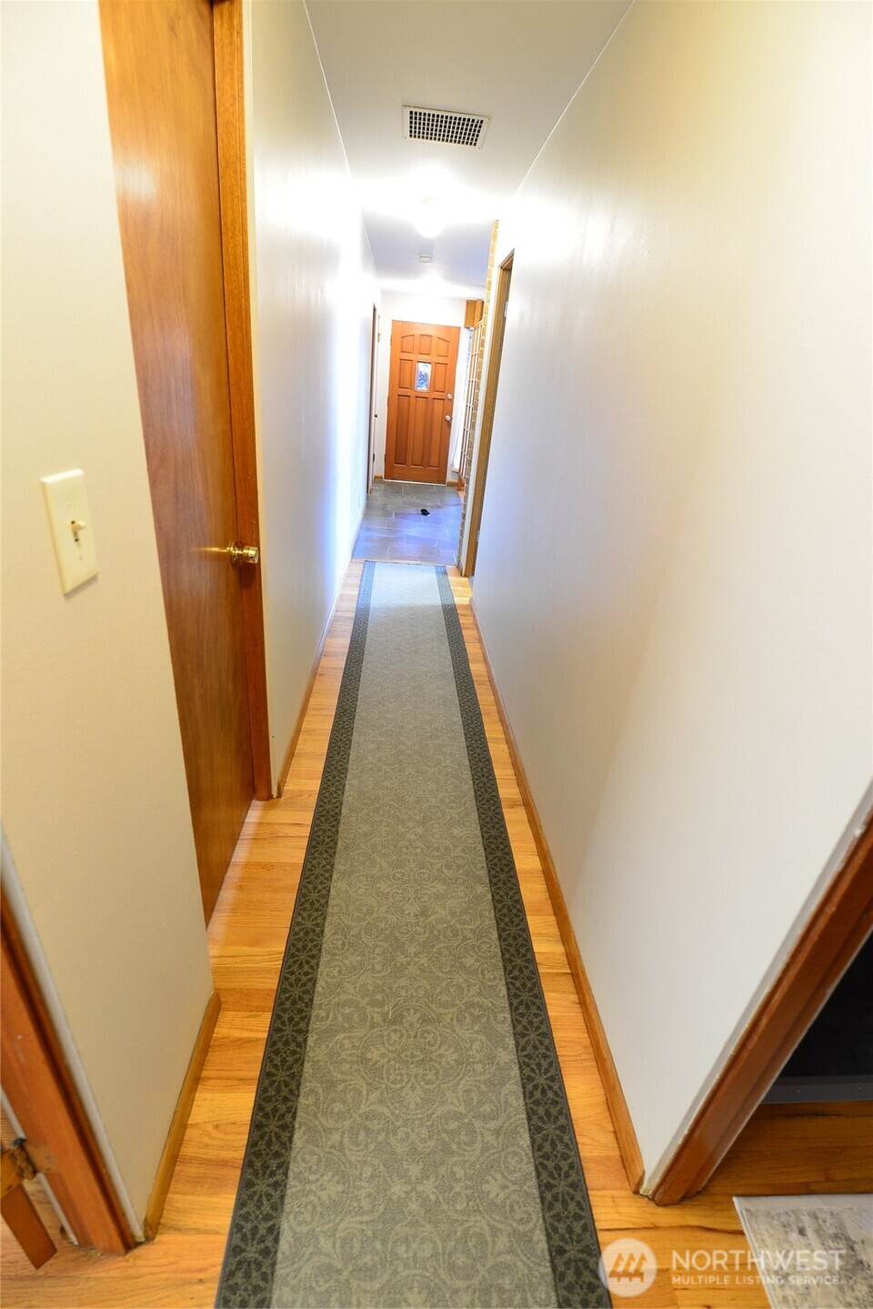 2228 Merchant Way Everett, WA 98208 - Photo 10 of 24