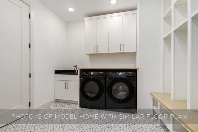 $1,149,999 | 10193 Steinbeck Drive, Granger, IN 46530