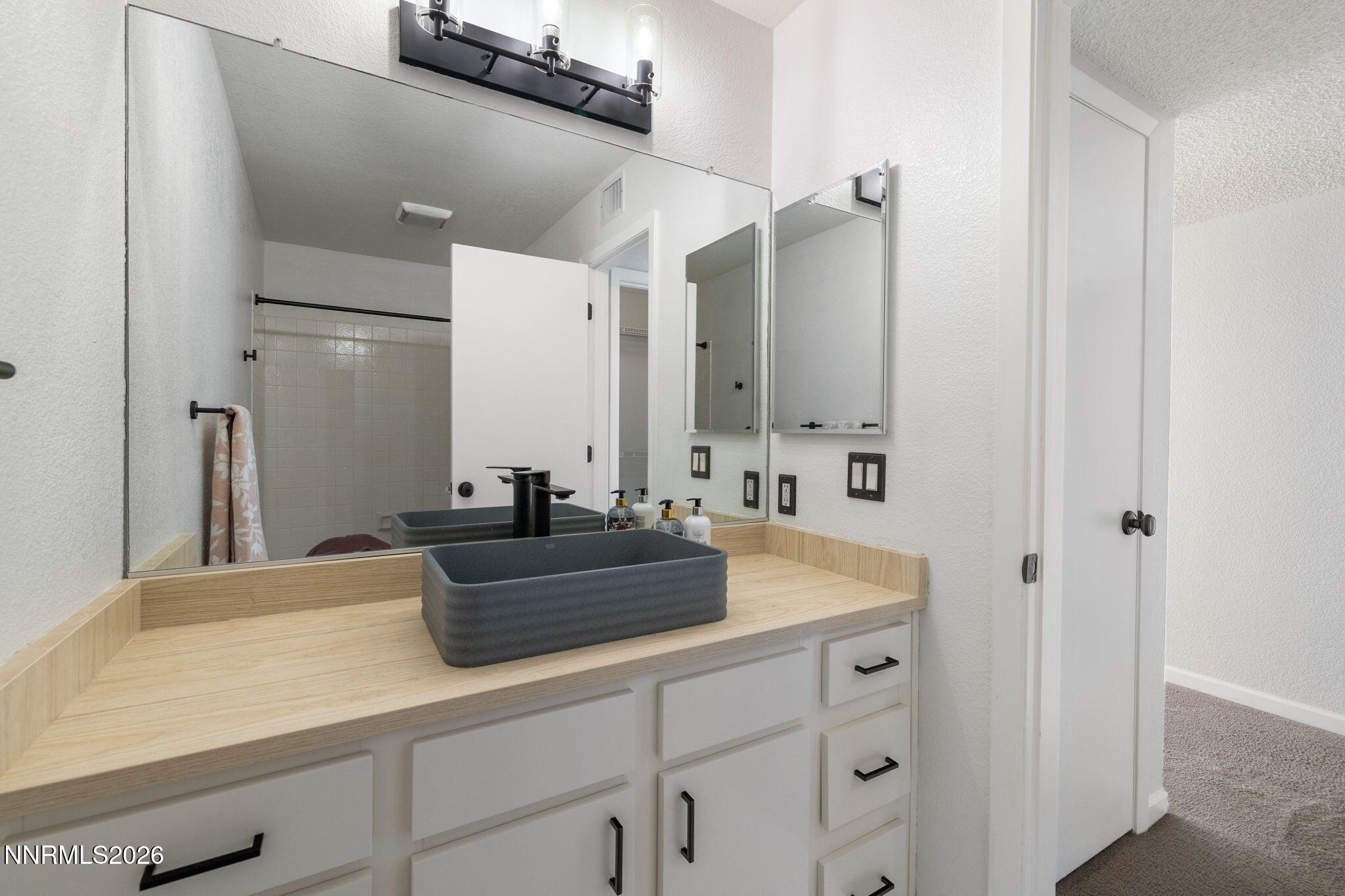 2875 Idlewild Drive, Unit 62 Reno, NV 89509 - Photo 12 of 31 16-web-or-mls-2875 Idlewild 62-18