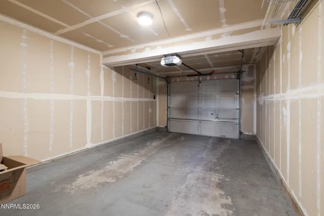 a view of room with utility room