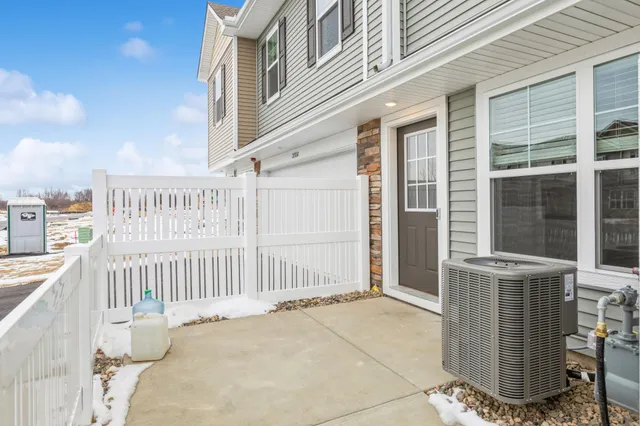 $315,910 | 21730 Desert Rose Way, Farmington, MN 55024