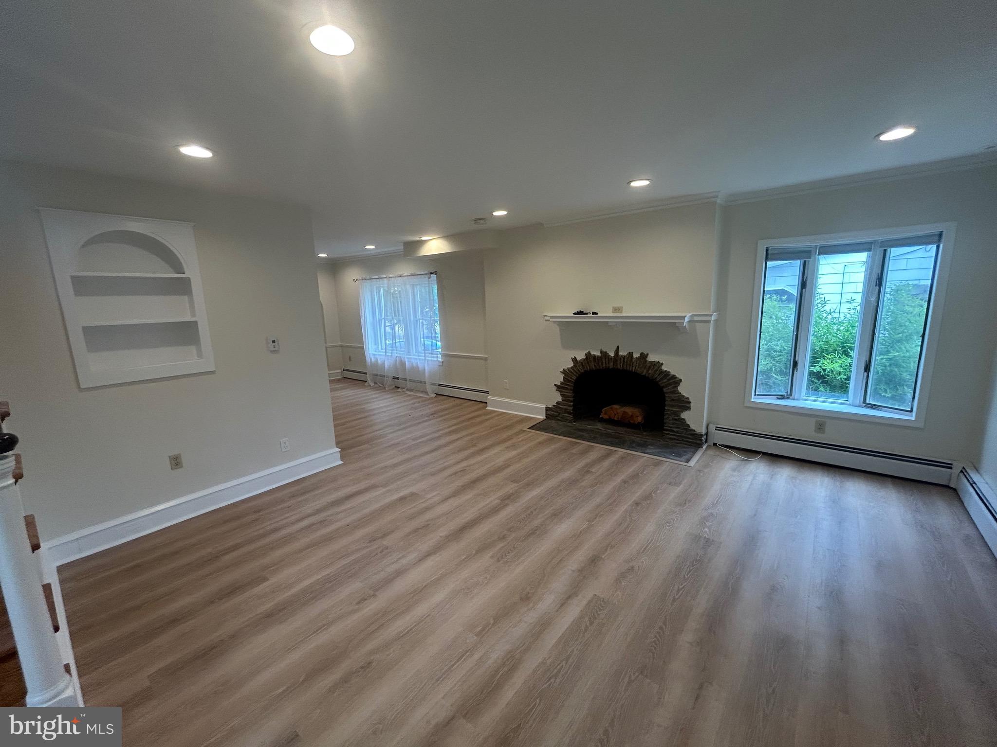 243 Rockglen Road Wynnewood, PA 19096 - Photo 4 of 19