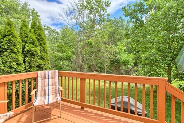159 Allen Road, Unit 28 Billerica, MA 01821 - Photo 25 of 28 a view of a wooden fence