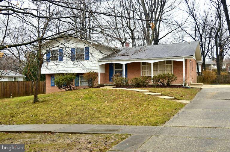 11702 Fulham Street Silver Spring, MD 20902 - Photo 2 of 30 Exterior (Front)