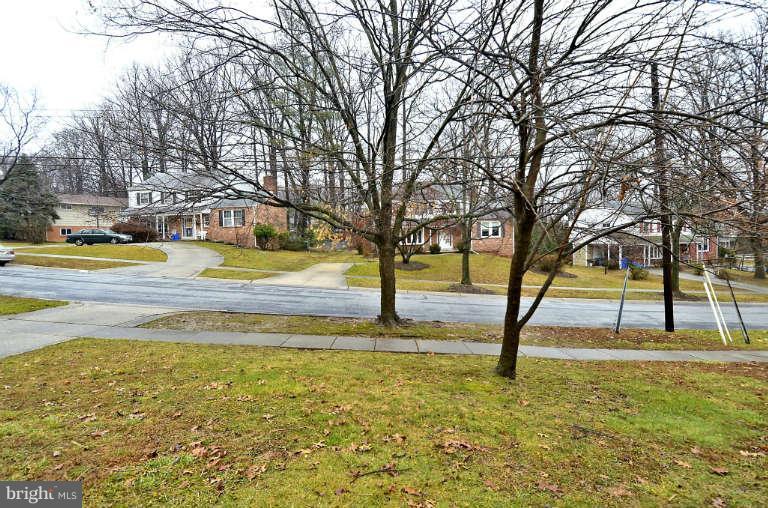11702 Fulham Street Silver Spring, MD 20902 - Photo 3 of 30 View from Front