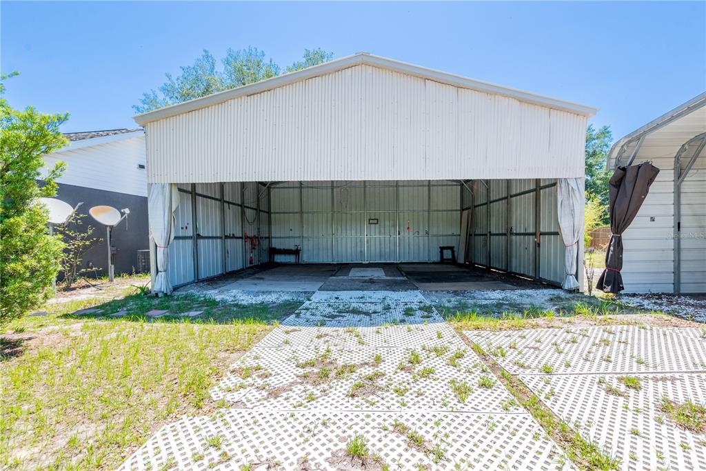 1750 Southwest 15th Street Bell, FL 32619 - Photo 28 of 34 a view of a backyard