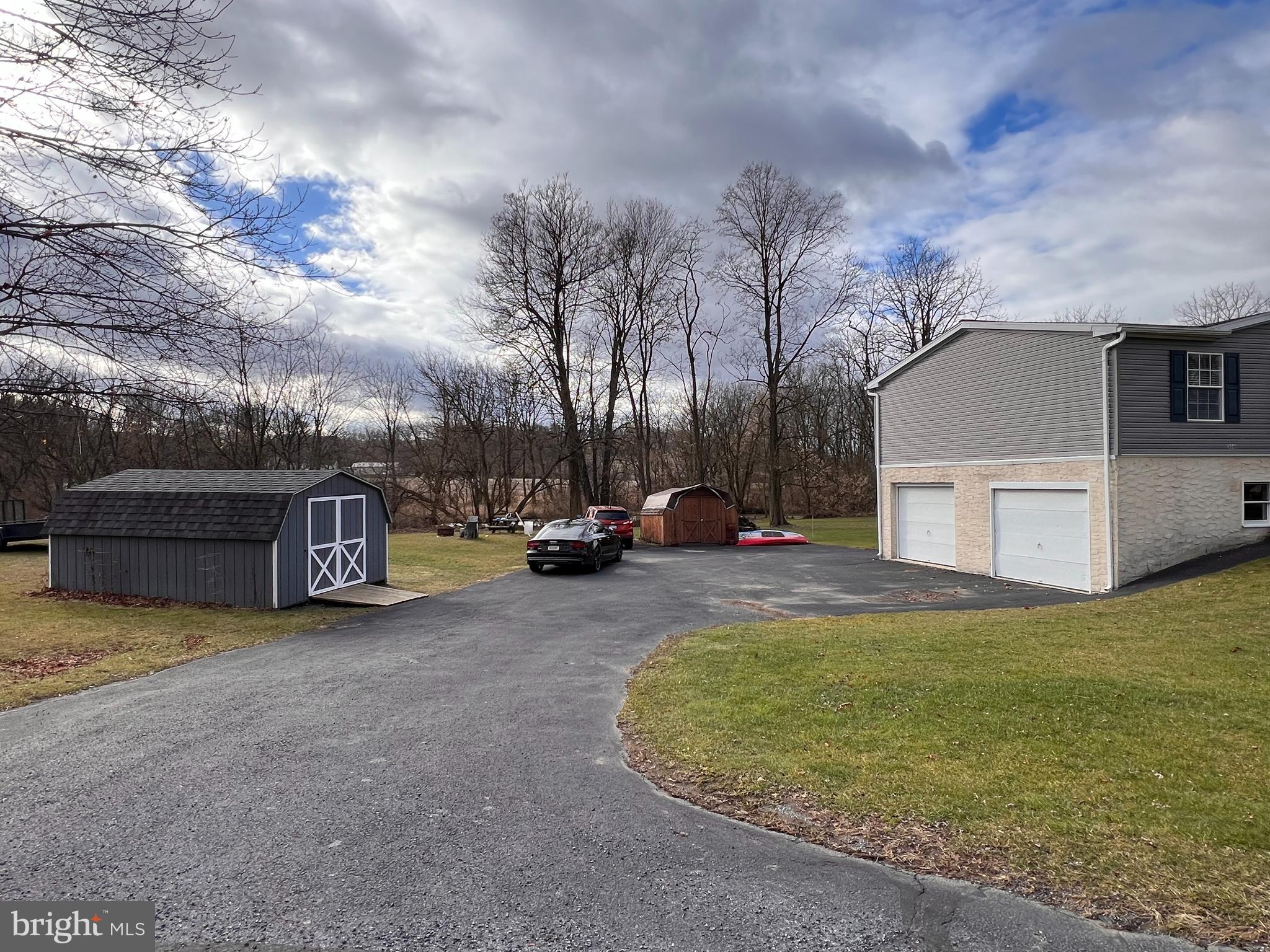 306 Centerport Road Mohrsville, PA 19541 - Photo 31 of 34