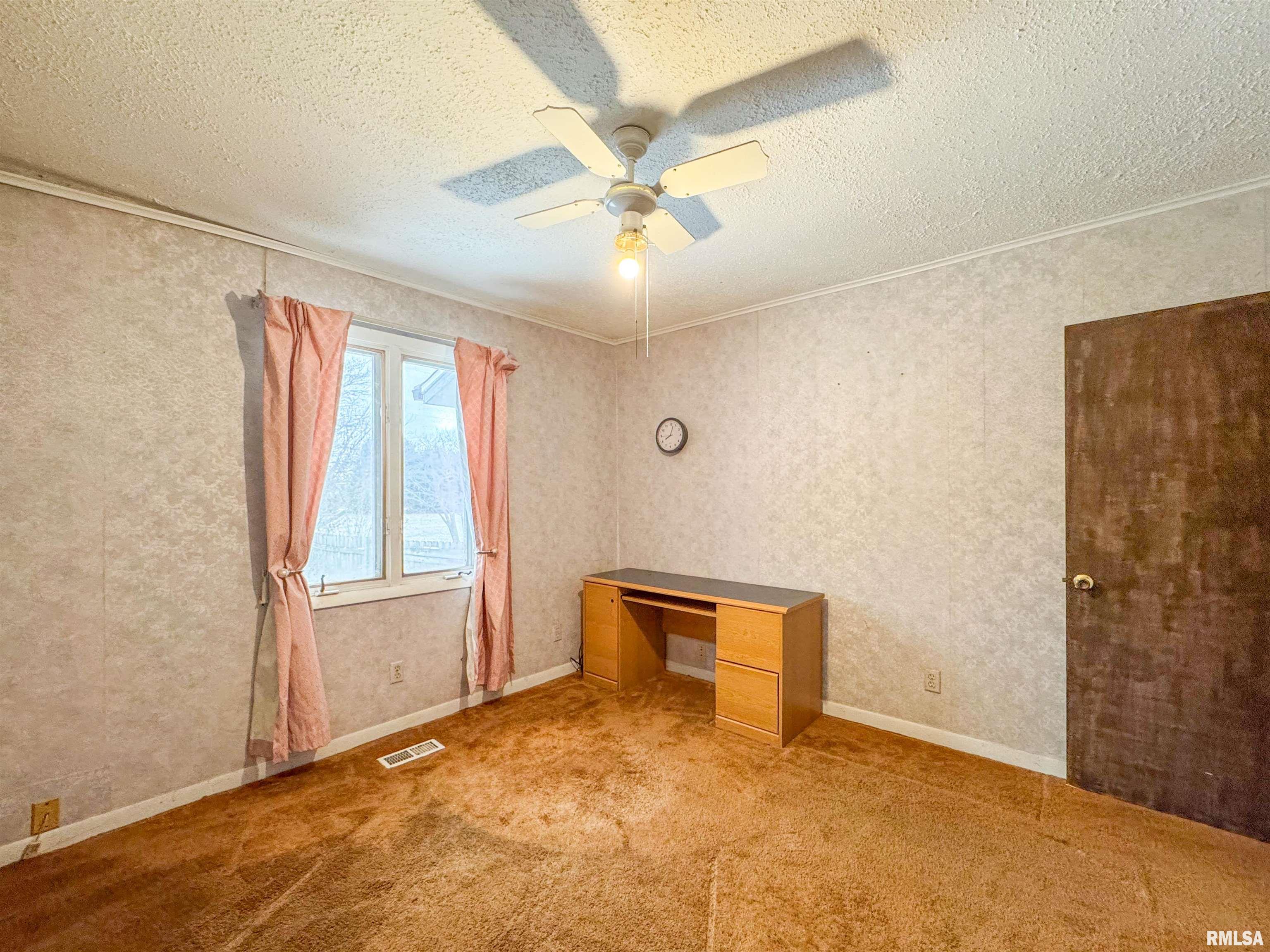 1425 Spring Bay Road East Peoria, IL 61611 - Photo 25 of 67 Gallery Image 25