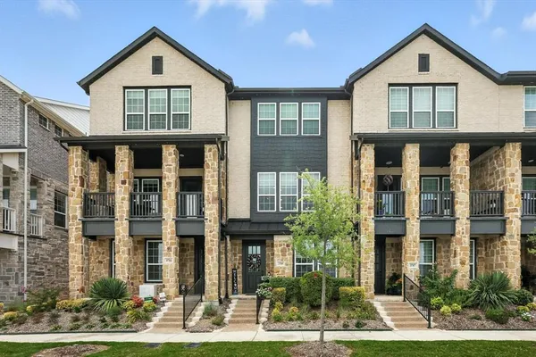 $558,000 | 3709 Island Vista Drive, Arlington, TX 76005