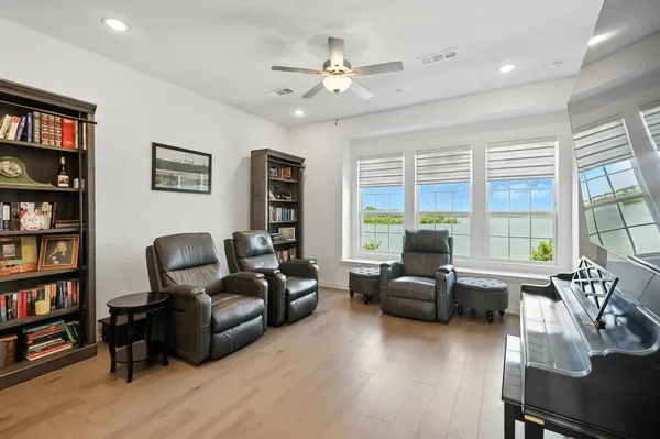 $558,000 | 3709 Island Vista Drive, Arlington, TX 76005