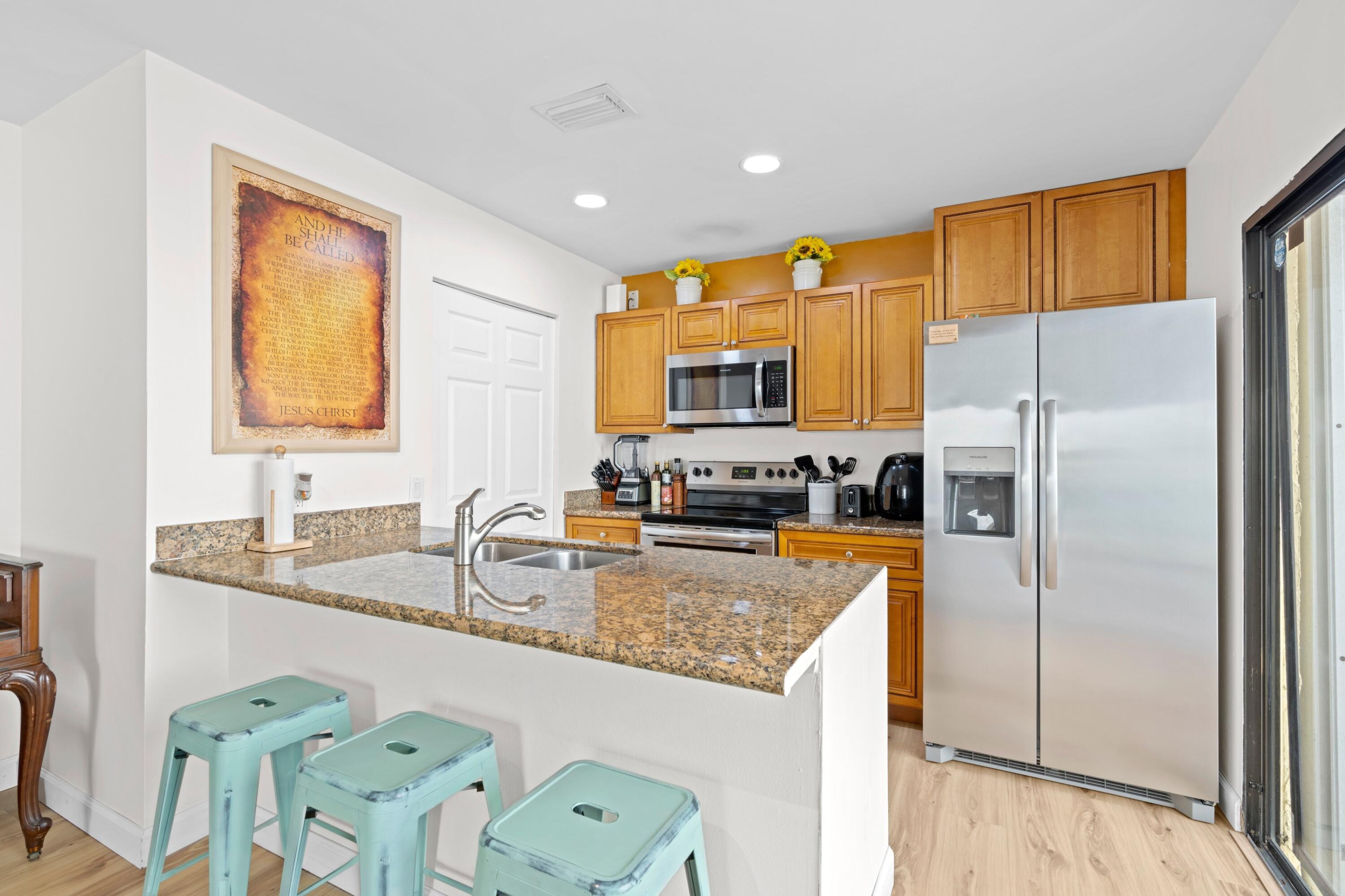 22350 Pineapple Walk Drive Boca Raton, FL 33433 - Photo 5 of 20 DSC07305.jpg-SMALL