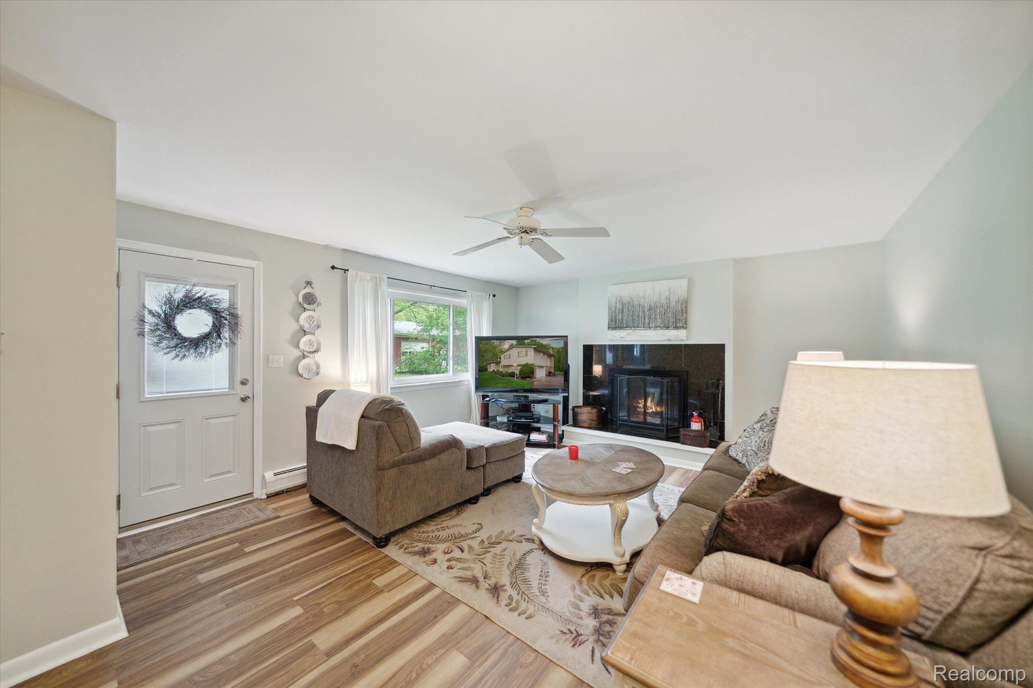 6859 Meldrum Road Fair Haven, MI 48023 - Photo 14 of 38 Gallery Image 14