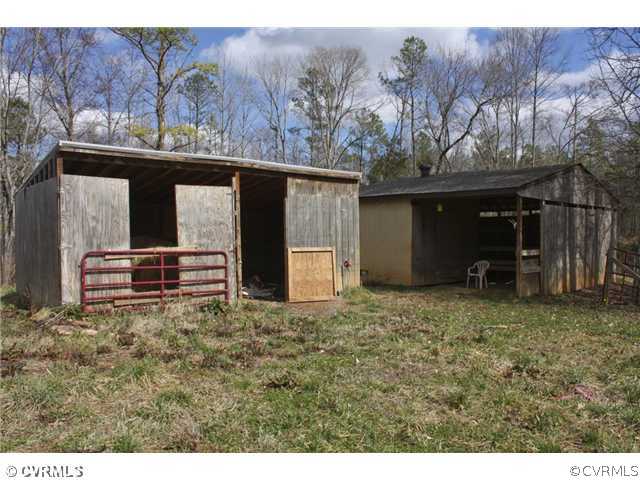 7925 Claystreet Road Ford, VA 23850 - Photo 2 of 13 a house view with a outdoor space