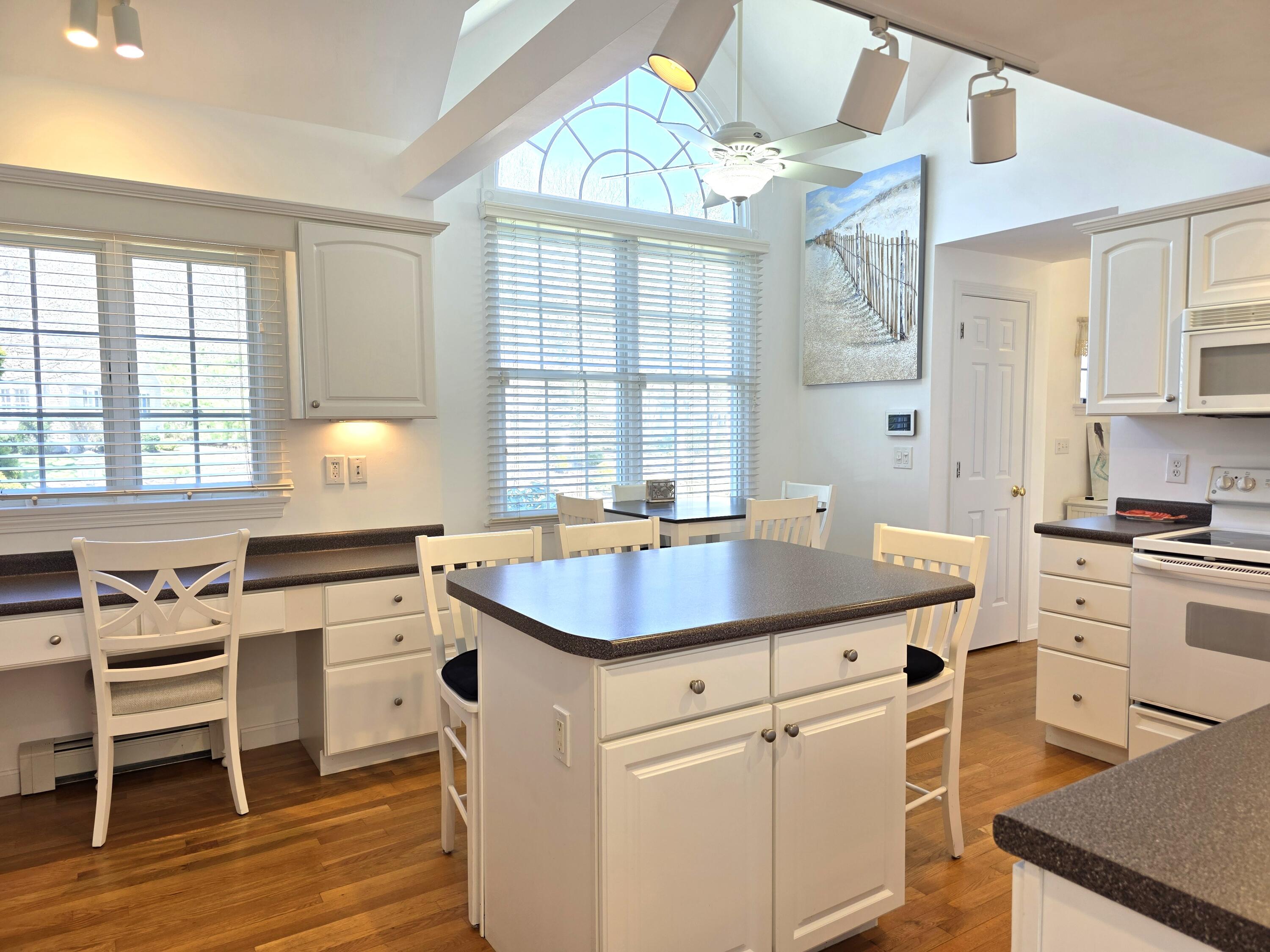 31 Falling Leaf Lane Osterville, MA 02655 - Photo 5 of 45 20260408_124706