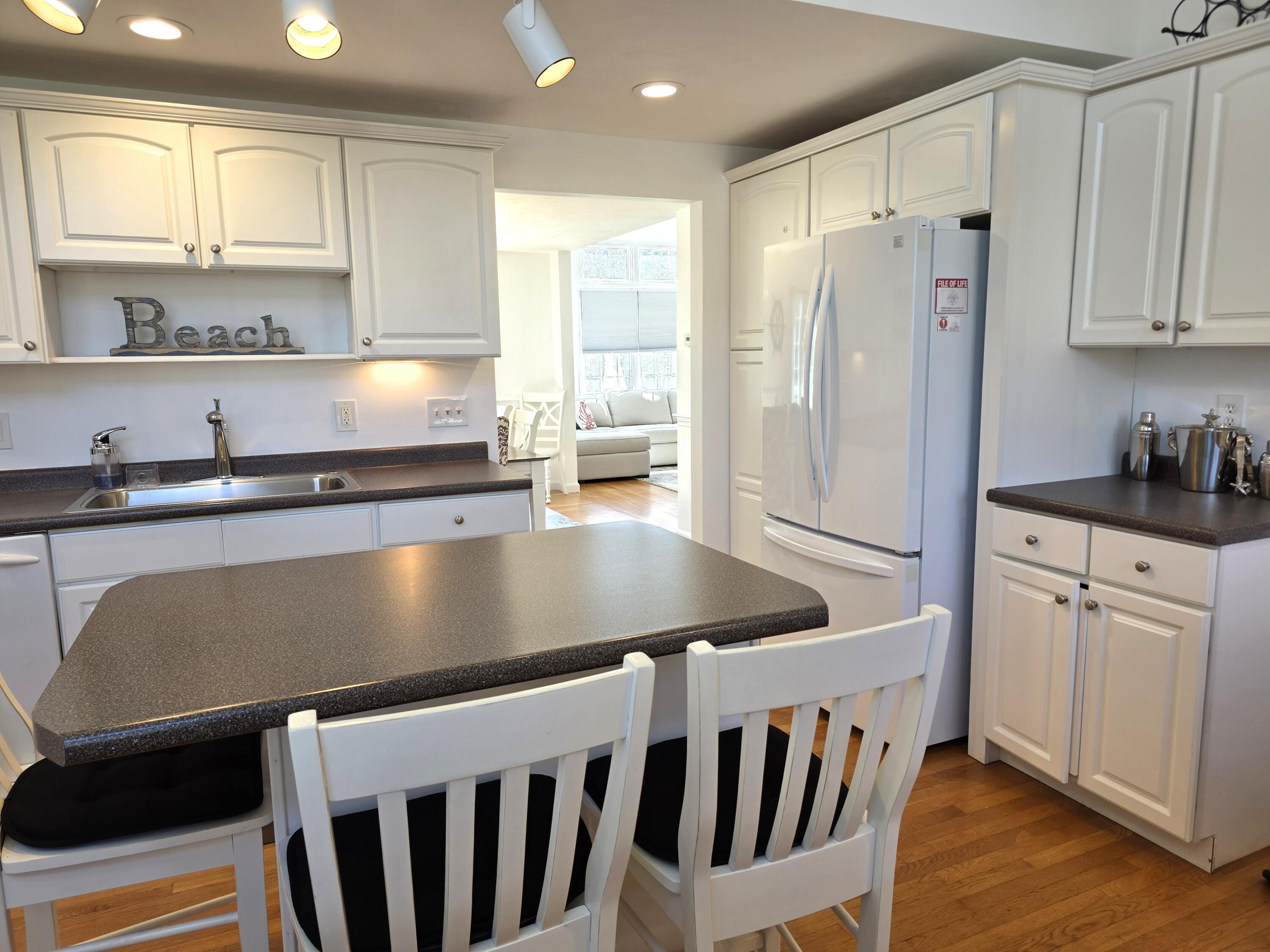 31 Falling Leaf Lane Osterville, MA 02655 - Photo 9 of 45 20260408_124759