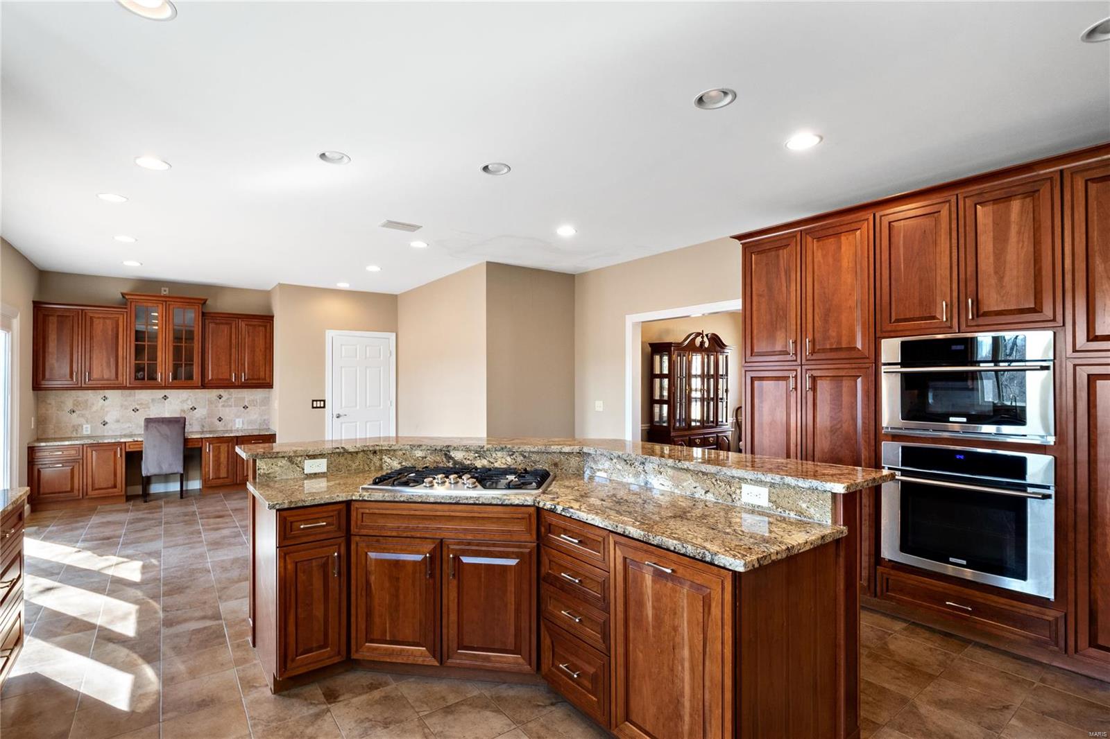 3864 Ridgefield Farms Drive Defiance, MO 63341 - Photo 11 of 56 Gallery Image 11