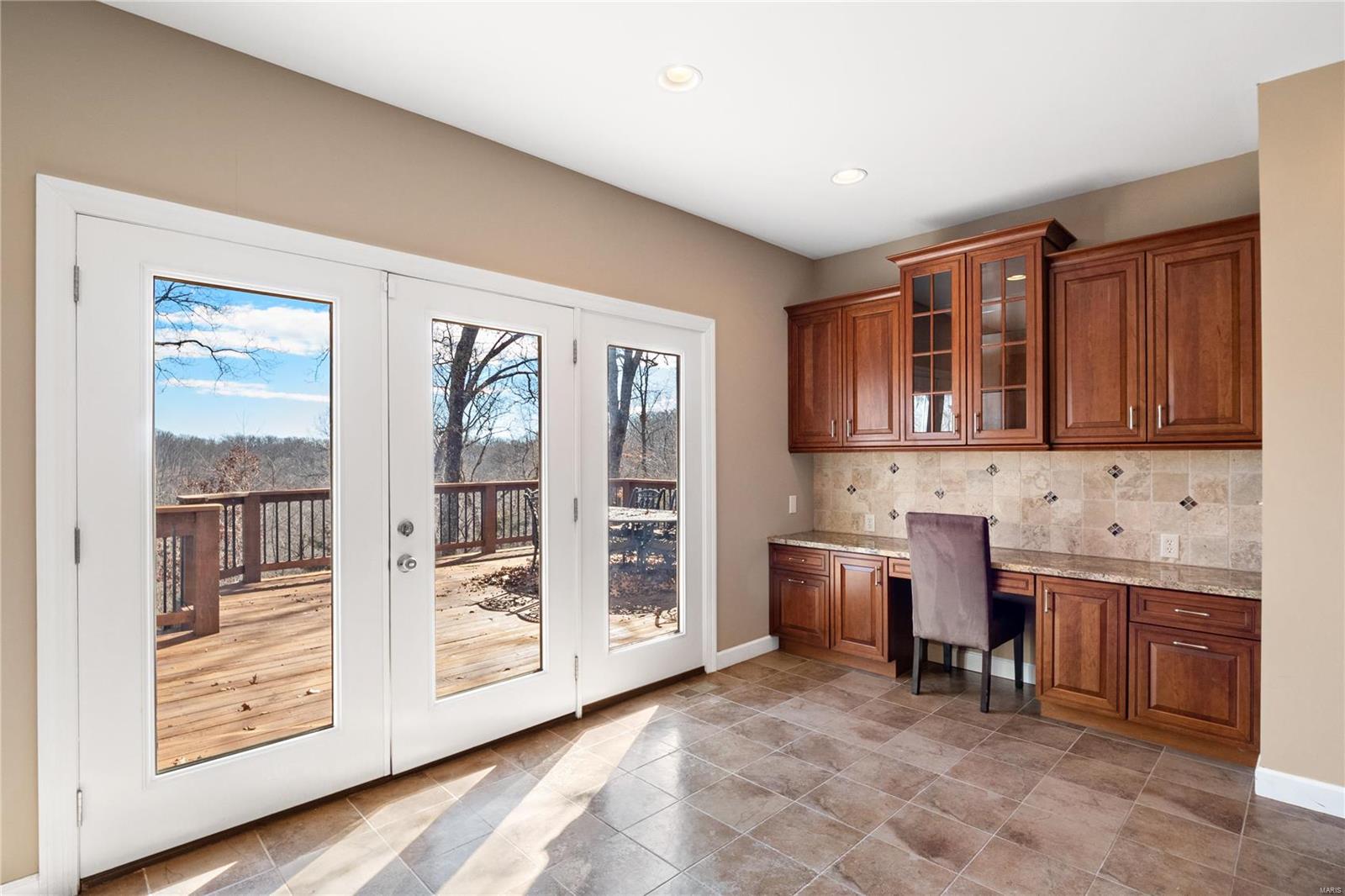 3864 Ridgefield Farms Drive Defiance, MO 63341 - Photo 12 of 56 Gallery Image 12