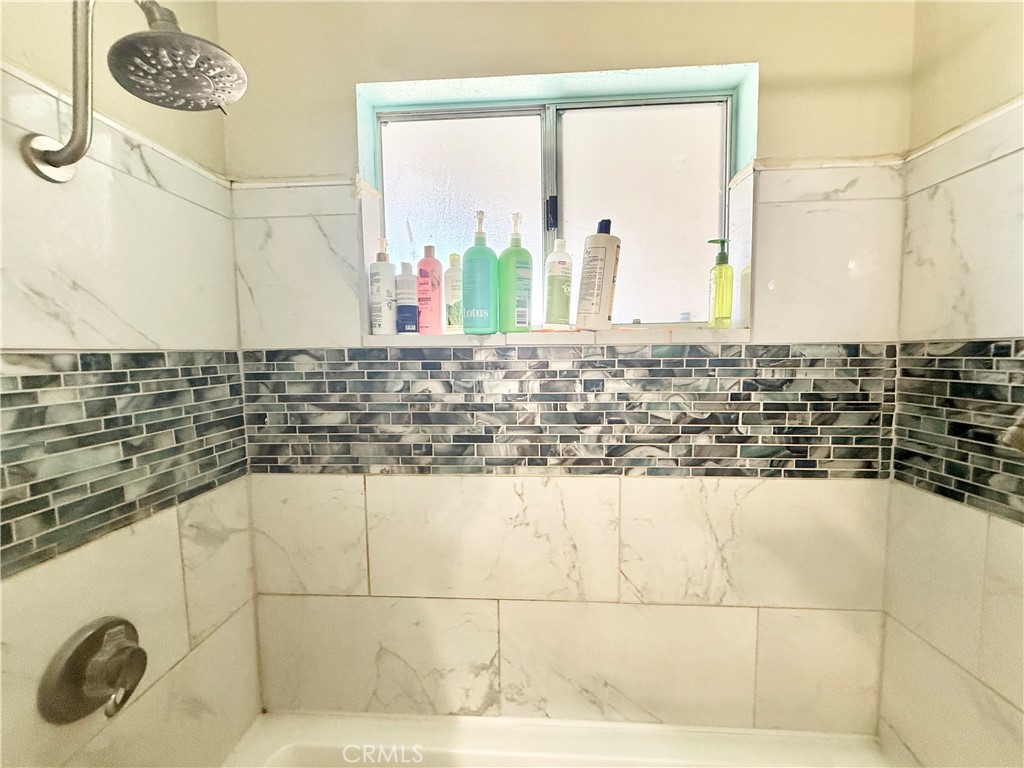 135 South Broadway Street Ridgecrest, CA 93555 - Photo 21 of 46
