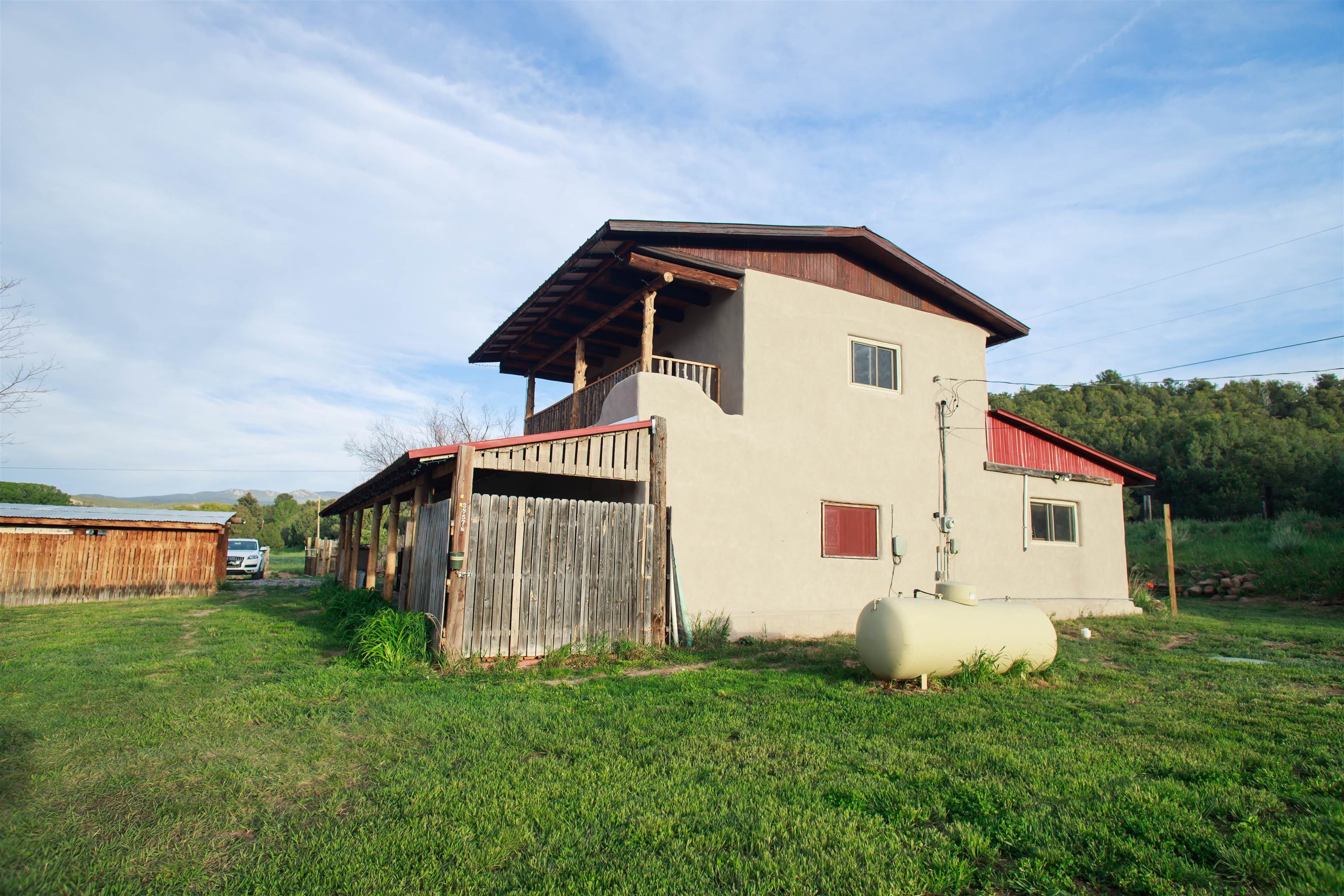 42 Roybal Road Penasco, NM 87553 - Photo 22 of 44 Gallery Image 22