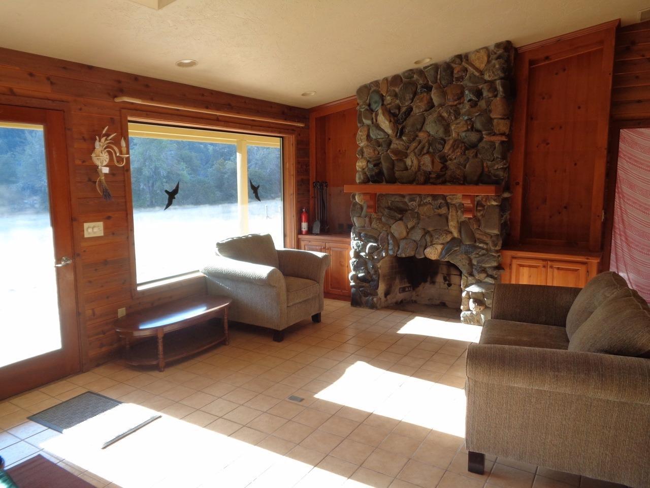 5636 Thompson Creek Road Jacksonville, OR 97530 - Photo 12 of 34 Additional Photo