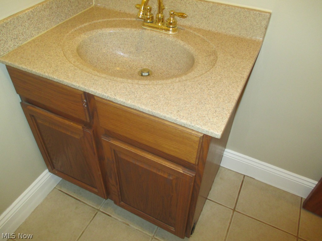 8087 Plains Road Mentor, OH 44060 - Photo 13 of 17 Gallery Image 13