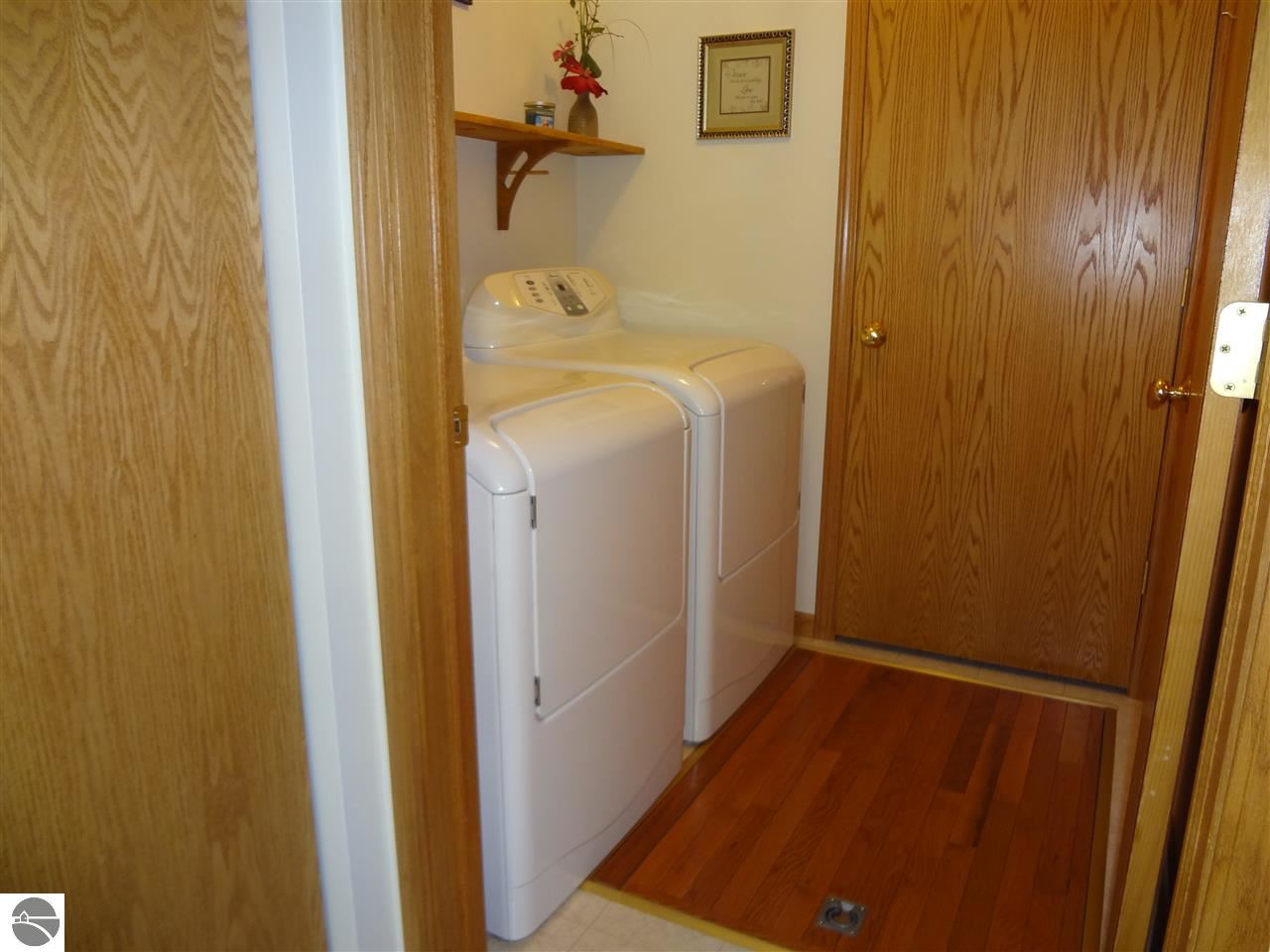 3600 Warren Road Beulah, MI 49617 - Photo 12 of 70 1781383-11.JPG