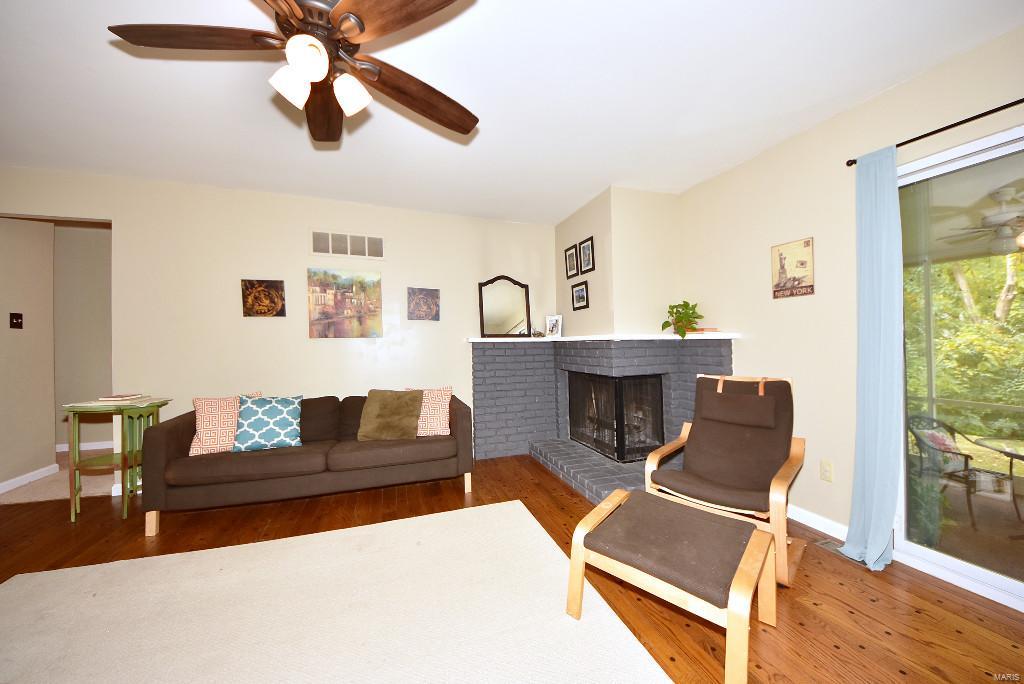 1233 Kennebec Road Chesterfield, MO 63017 - Photo 8 of 37 Gallery Image 8