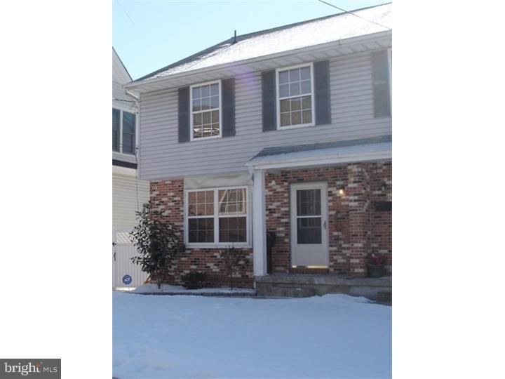 122 East Hancock Street Riverside, NJ 08075 - Photo 2 of 19