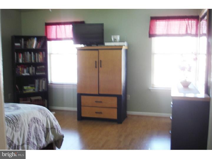 122 East Hancock Street Riverside, NJ 08075 - Photo 12 of 19